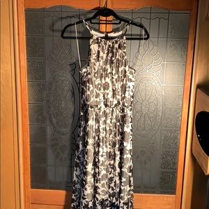 Cute Dress! Maggy London